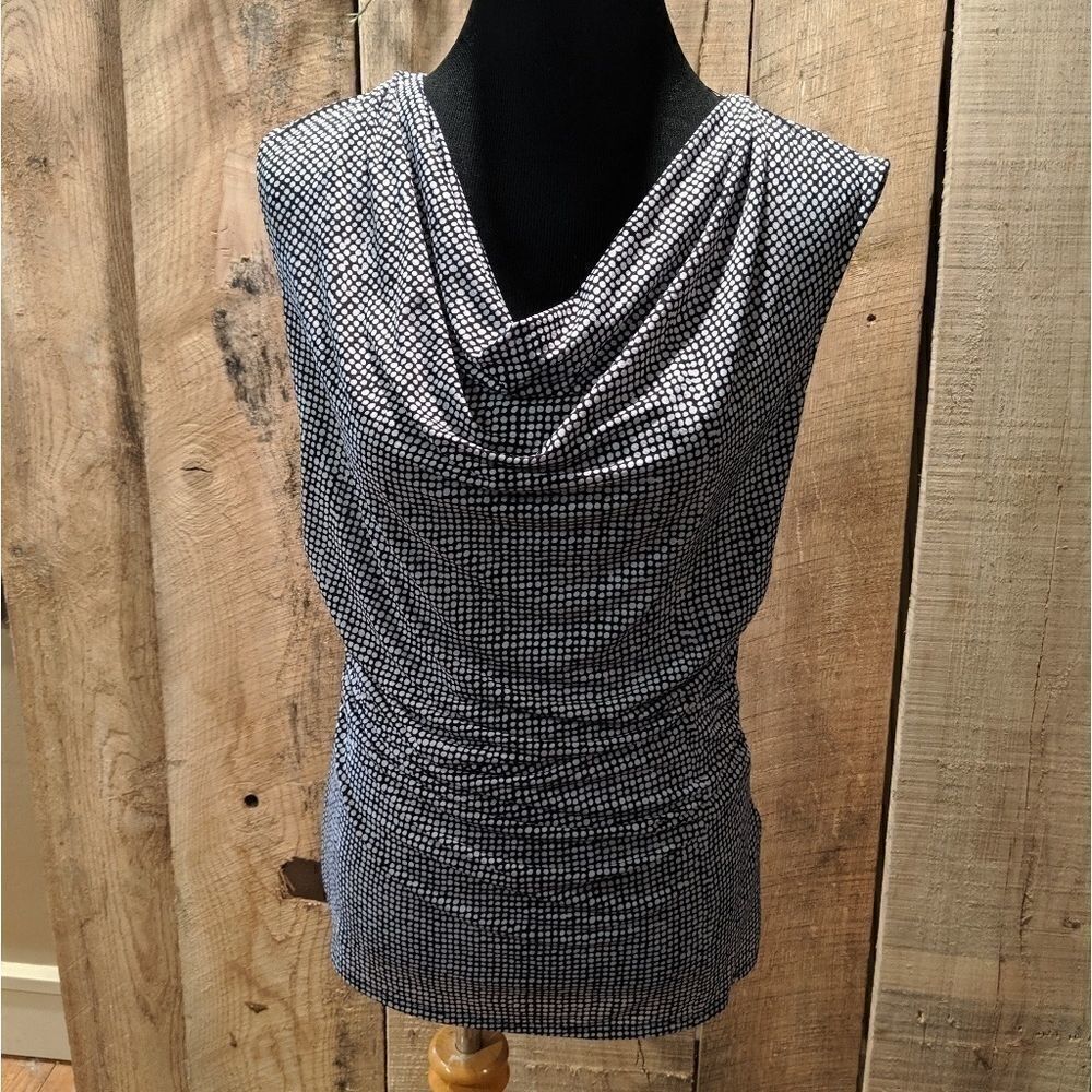 Vince Camuto polka dot top size medium